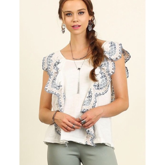 bchic_boutique Tops - Off White Cap Sleeve Ruffled Top